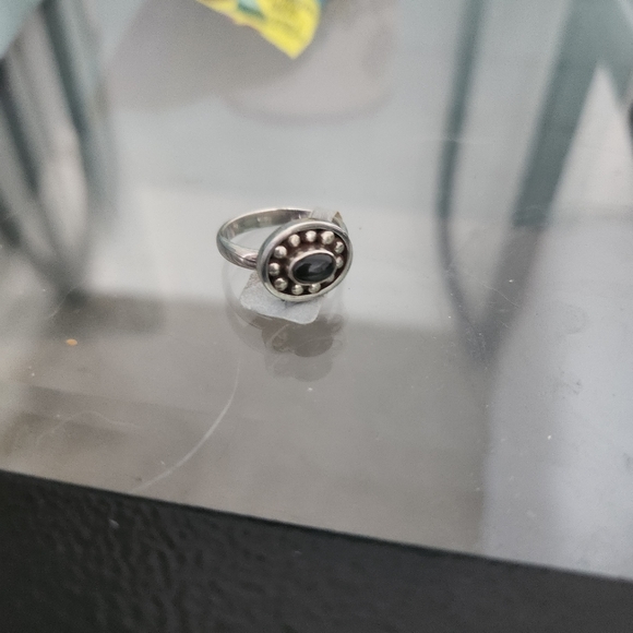 Ring set! NWT Onyx dainty ring set, size 6 onyx scalloped, Onyx simple 6.5 - Picture 10 of 16